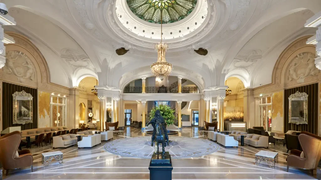 Hotel de Paris